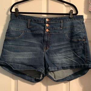 Charlotte Russe Plus Refuge+ Denim Shorts size 20